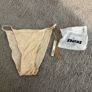 Skims Nude Bikini underwear